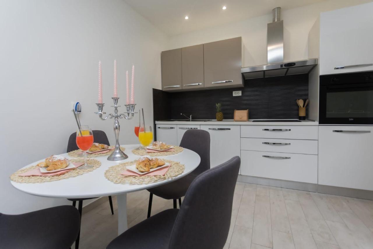 Bloom Apartment Σπλιτ Εξωτερικό φωτογραφία