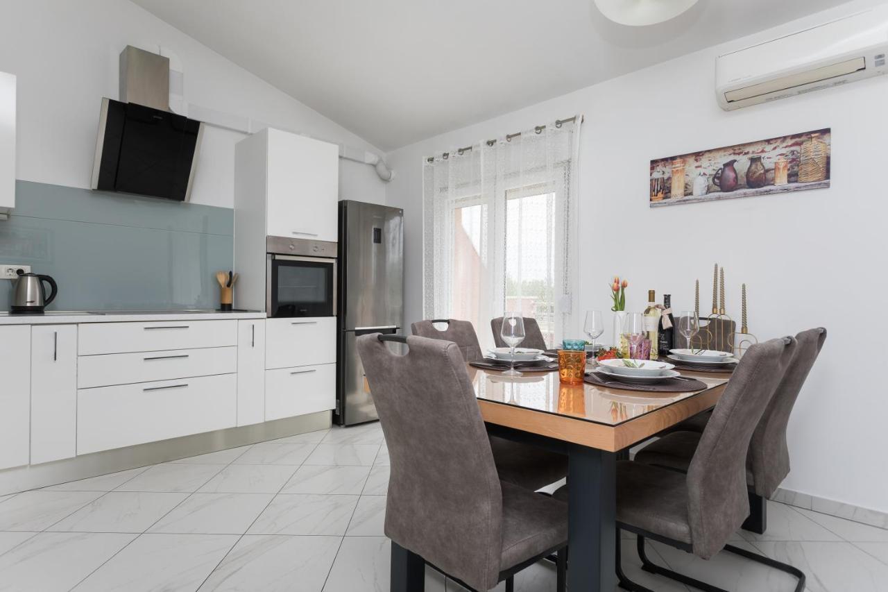 Bloom Apartment Σπλιτ Εξωτερικό φωτογραφία